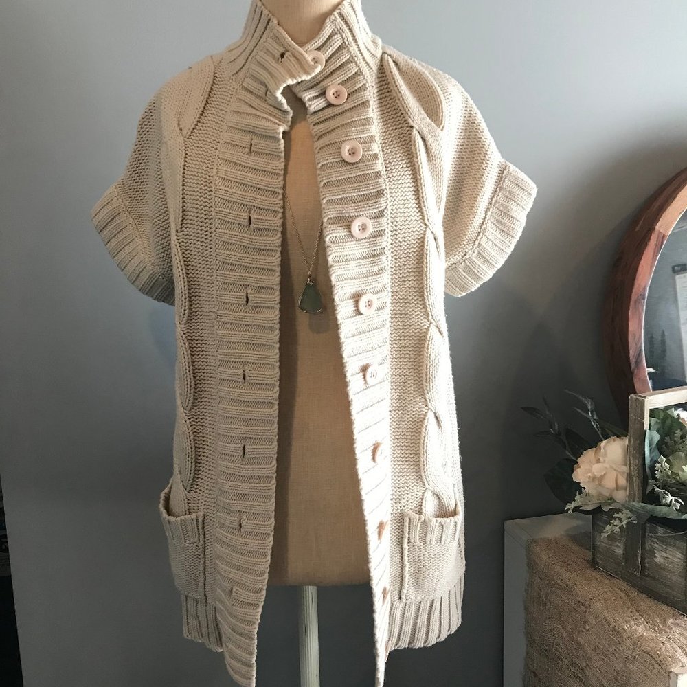 Tan Cuffed Short Sleeve Sweater With Pockets Med